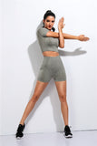 Woman Wearing Trendy Seamless Yoga Fitness Set Green