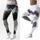 Leggings - Women's Black And White Geometric Printed Leggings
